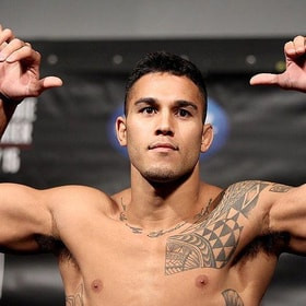 Brad Tavares