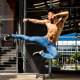 Боевые искусства‎