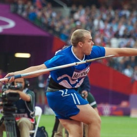 Метание копья