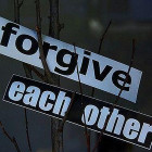 Пока Фред и Ганн ищут Уэсли