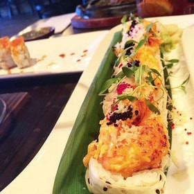 Ролл Вулкан с Гребешком